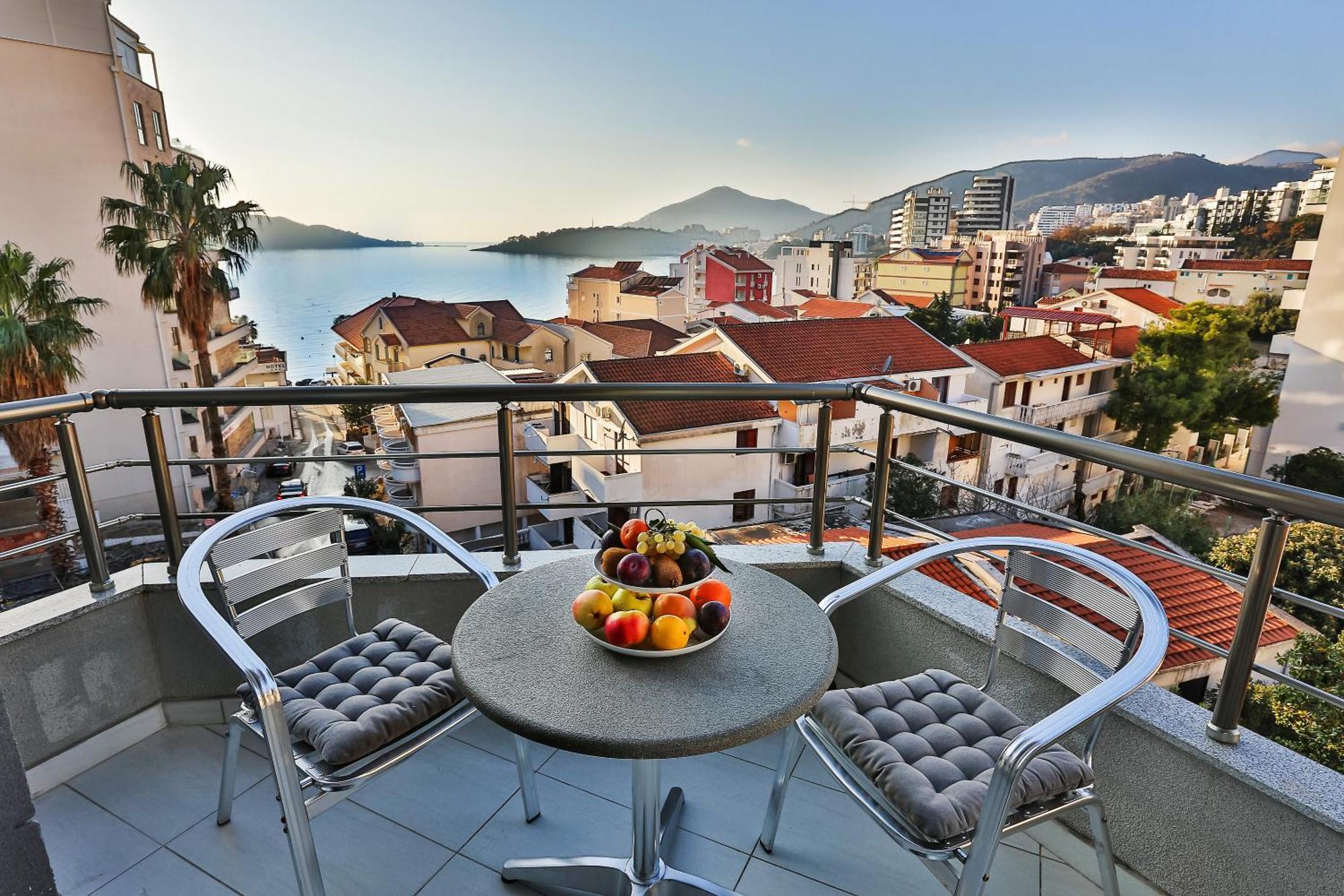 Hotel La Mer Budva Exterior foto